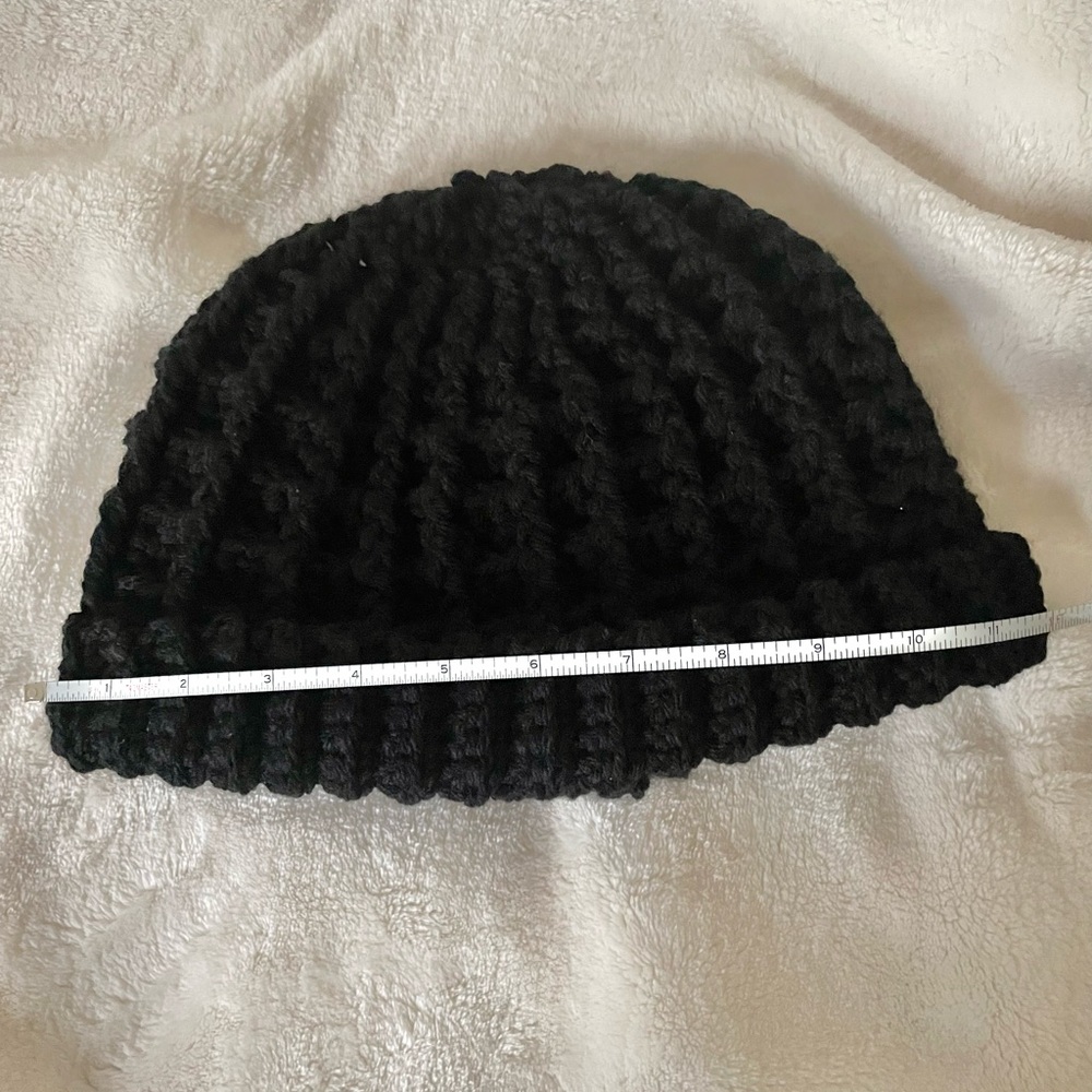 Hat - Picture 4 of 5